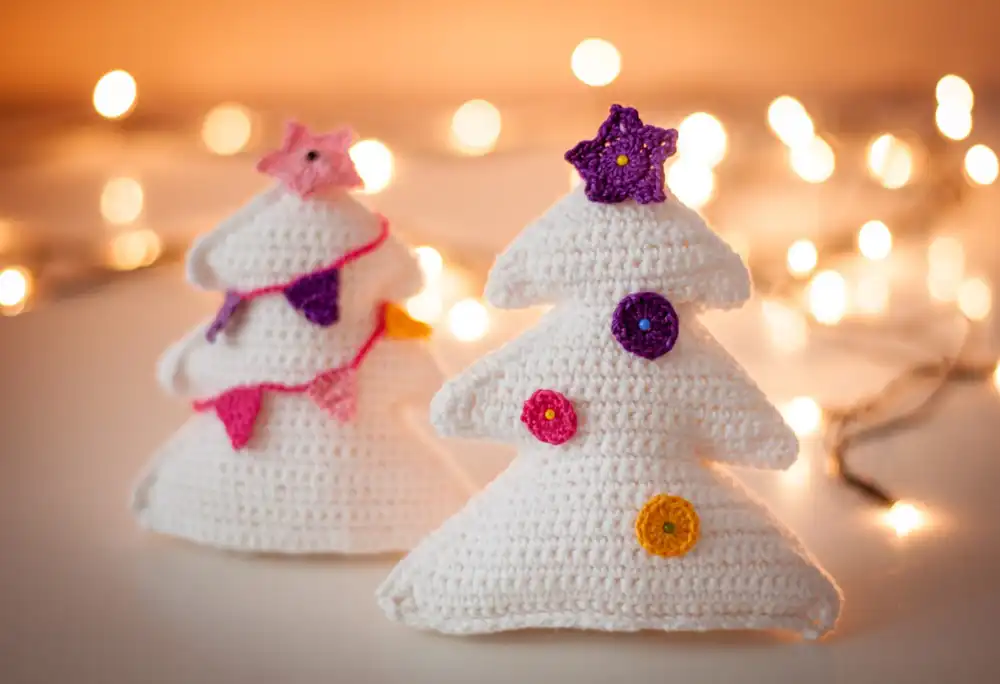 Crochet a Holiday Ornament