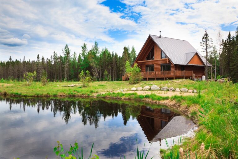 Log Cabins: The Ultimate Home on a Budget