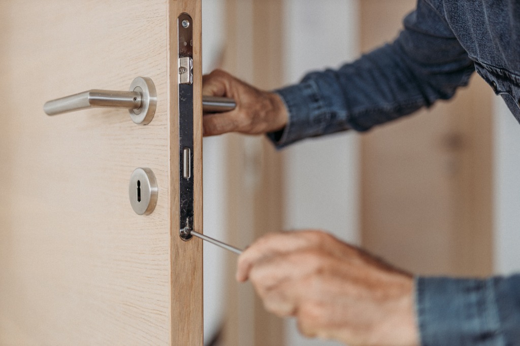 Easy DIY Projects upgrade your door