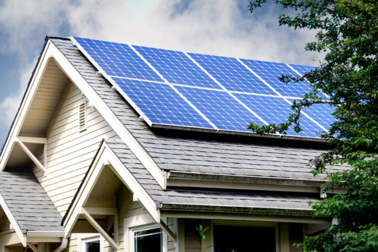 Things You Need to Know Before Installing Solar Panels at Home